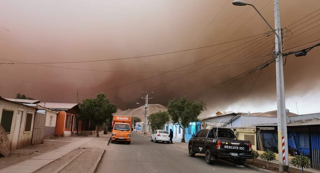 Probables Tormentas De Arena En Costa Y Viento Blanco En Cordillera