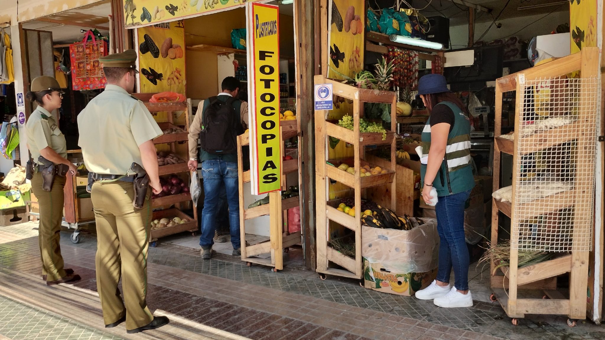 Casi Media Tonelada De Frutas Y Hortalizas Ha Sido Decomisado Por