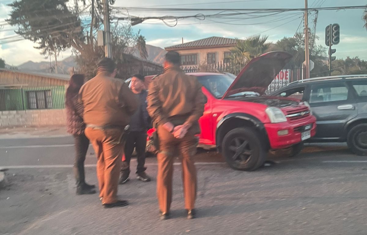 Galería Vehículos menores protagonizan colisión en avenida Copayapu