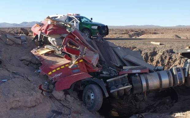 Chofer De Camión Muere Tras Grave Accidente En Ruta Cercana A Calama ...