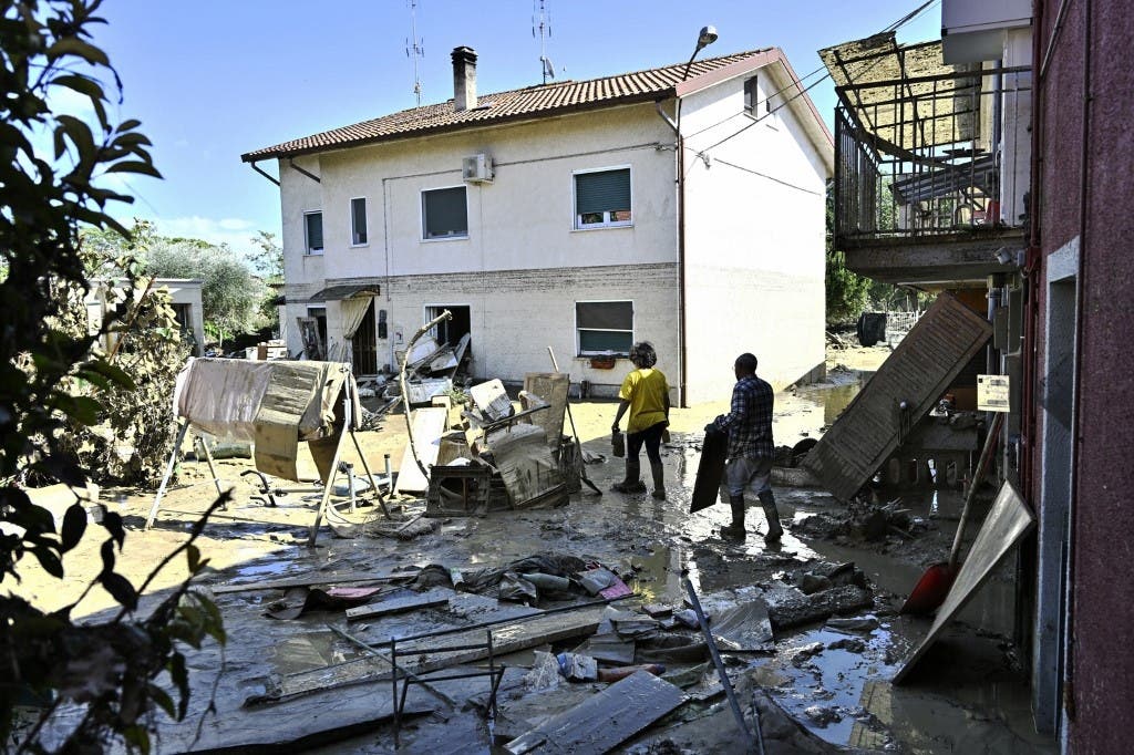 Nueve muertos en Italia por una violenta tormenta abre el debate sobre